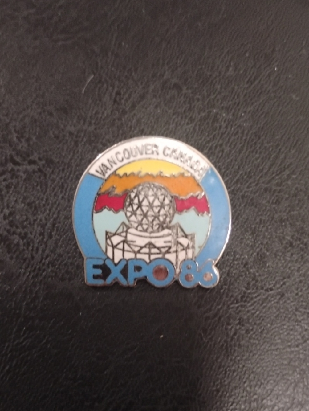 EXPO 86 Vancouver Souvenir Pin - Blue and Multicolor
